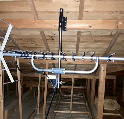 屋根裏アンテナ新設